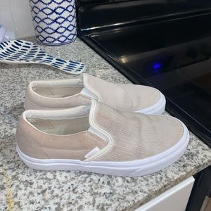 Tan vans
